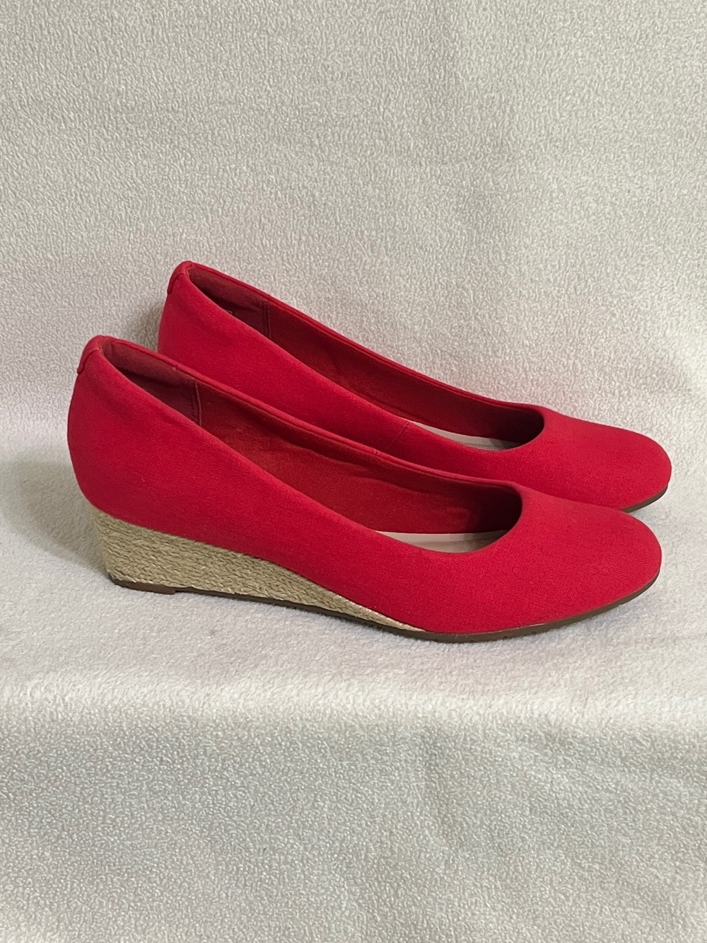 Clarks Mallory Luna Platform Wedge Shoes Red Slip On Women's Size 8.5